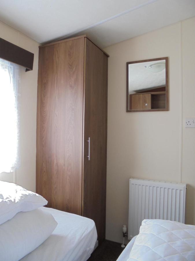 Kingfisher : Seabreeze:- 6 Berth, Enclosed Veranda, Close To Site Shop إنغولدميلز المظهر الخارجي الصورة