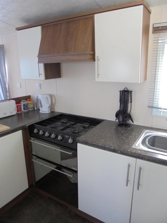 Kingfisher : Seabreeze:- 6 Berth, Enclosed Veranda, Close To Site Shop إنغولدميلز المظهر الخارجي الصورة