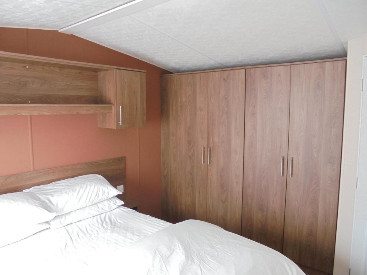 Kingfisher : Seabreeze:- 6 Berth, Enclosed Veranda, Close To Site Shop إنغولدميلز المظهر الخارجي الصورة